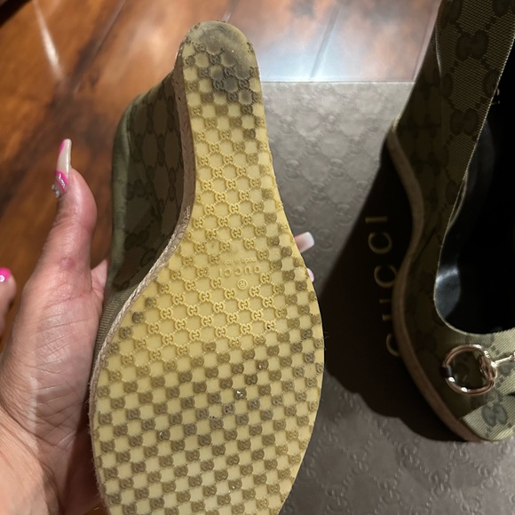 Authentic size 39 GG Gucci wedge military Green/Cocoa Excellent Condition - Picture 3 of 3
